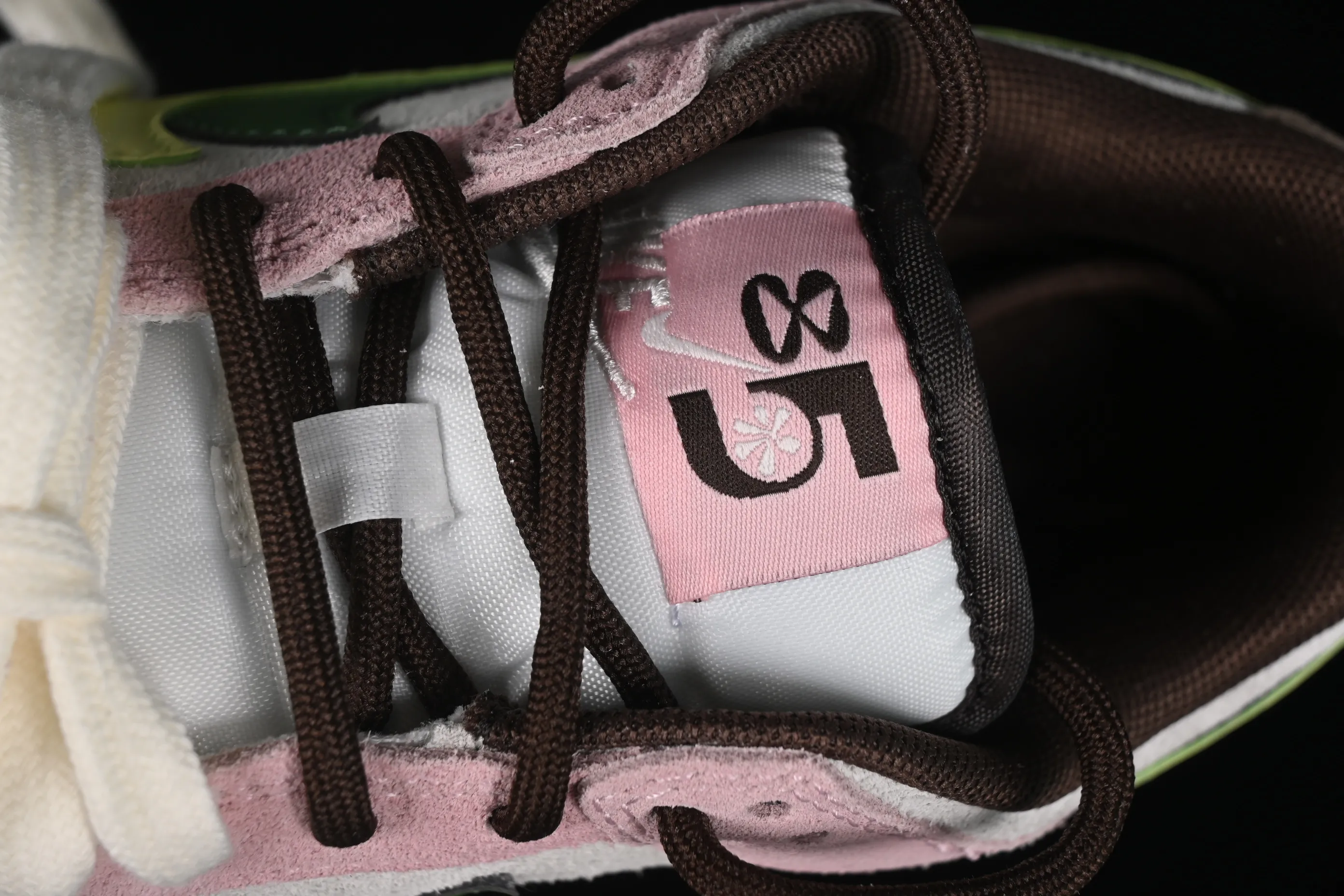 All categories Nk SB Dunk series Nk SB Dunk Low low-top sneakers Nk Dunk Low 85 double hook series Year of the Snake theme SB low-top sports and leisure sneakers HV1799-161